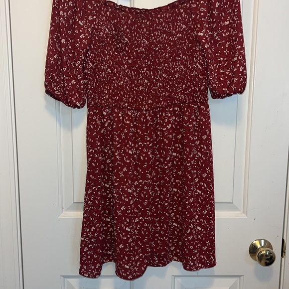 Dress - Picture 11 of 14